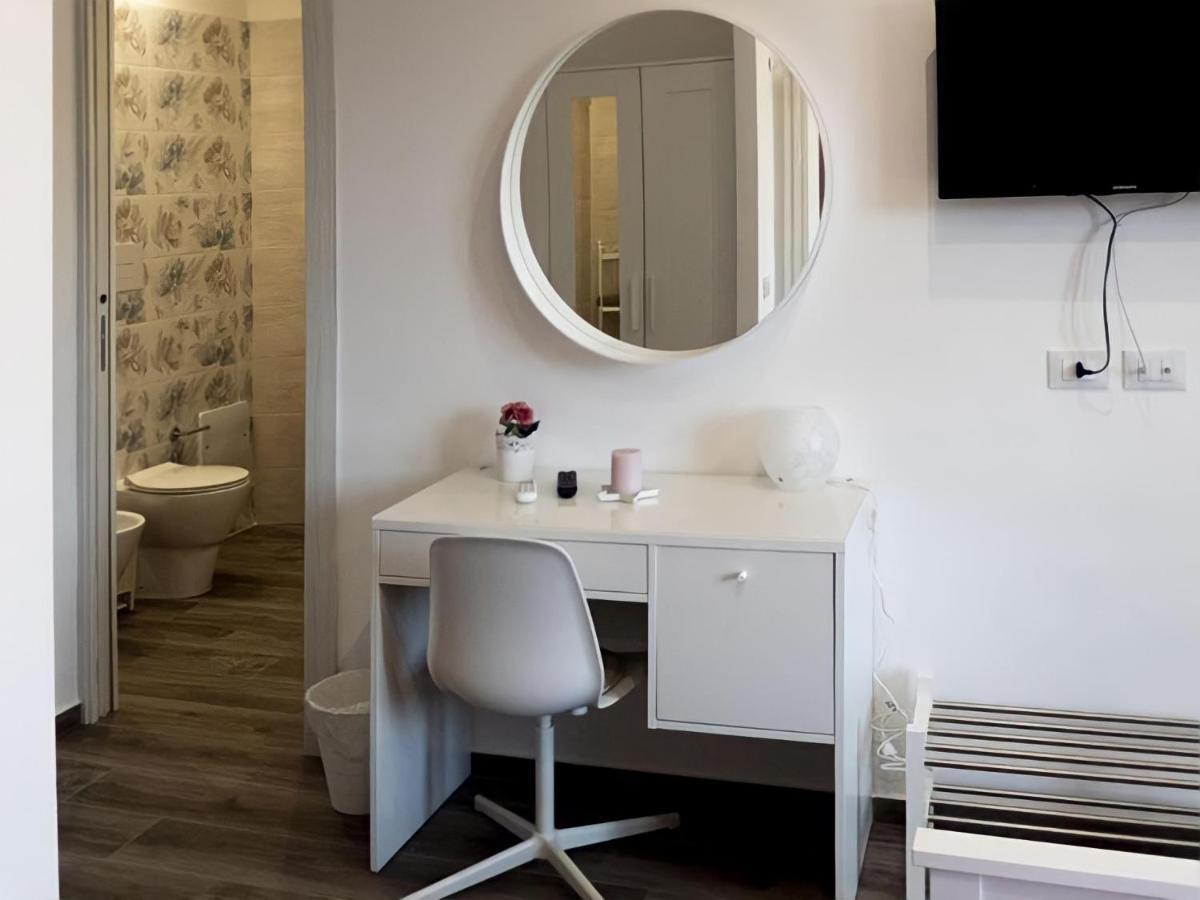 Garibaldi Rooms 29 - Piazza Marina A Palermo - In Pieno Centro. Екстериор снимка