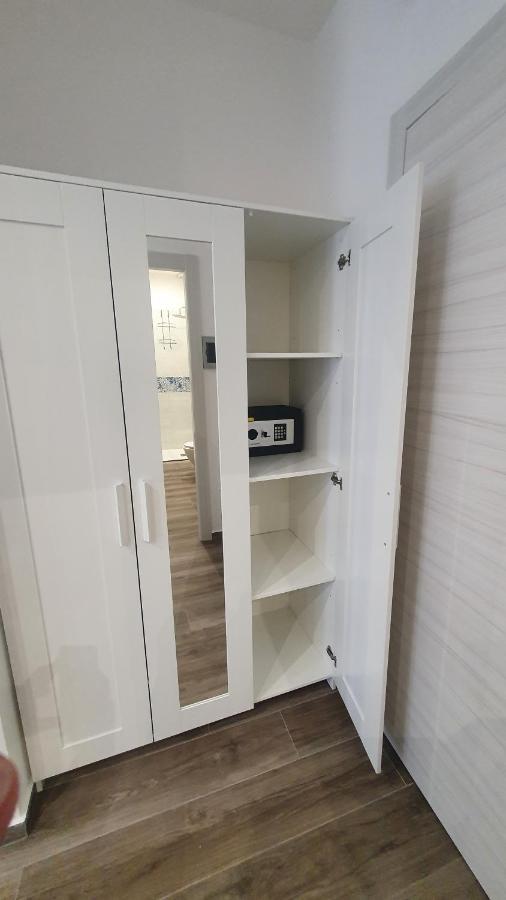 Garibaldi Rooms 29 - Piazza Marina A Palermo - In Pieno Centro. Екстериор снимка